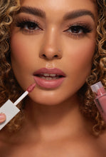 Load image into Gallery viewer, Matte Liquid Lipstick - Boadicea Blush