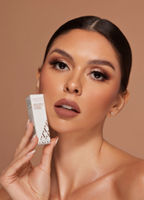 Load image into Gallery viewer, Matte Liquid Lipstick - Athena Dust