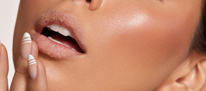 How To Handle Lip Filler Discomfort: Expert Tips